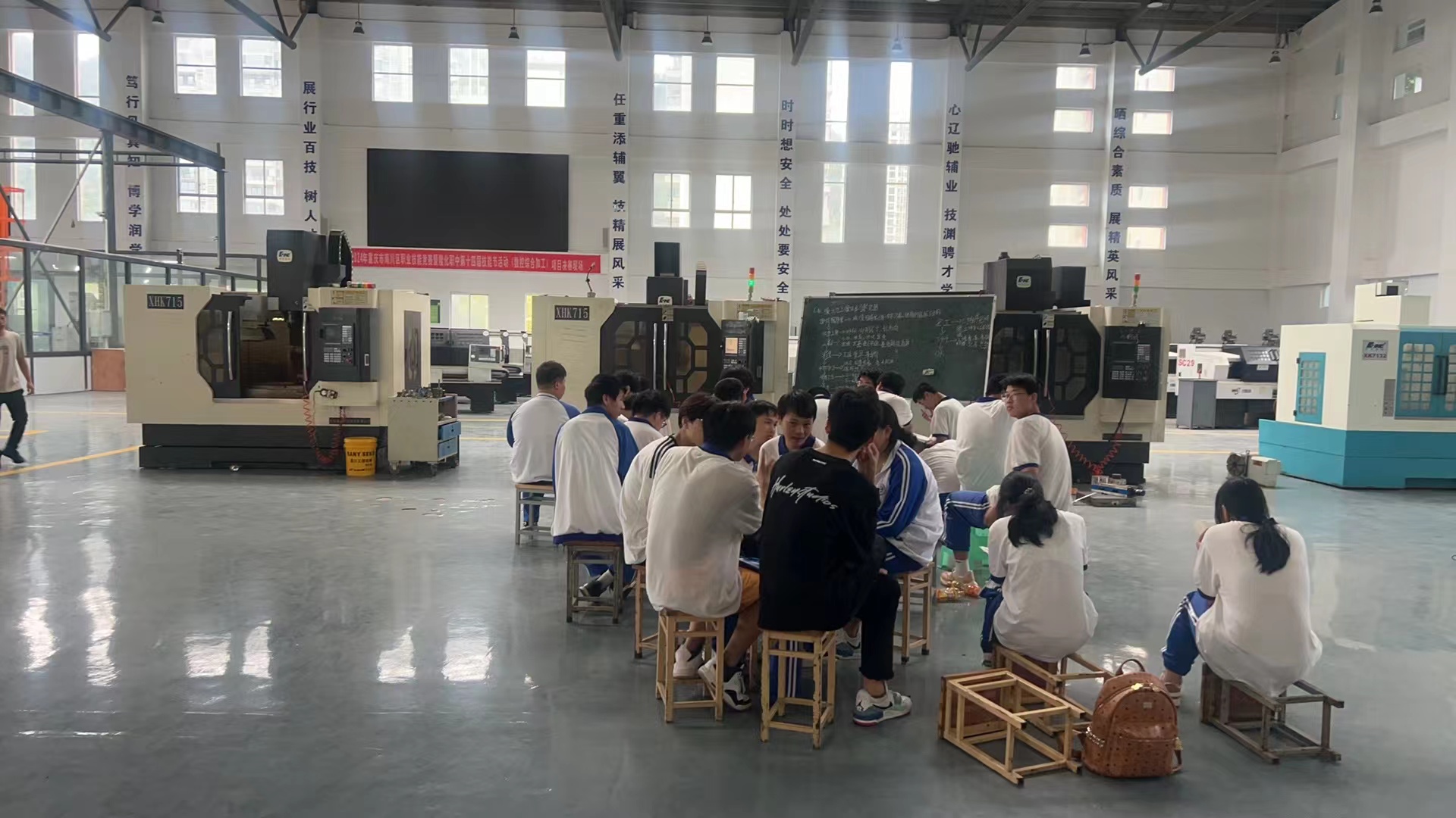 南川隆化1.jpg